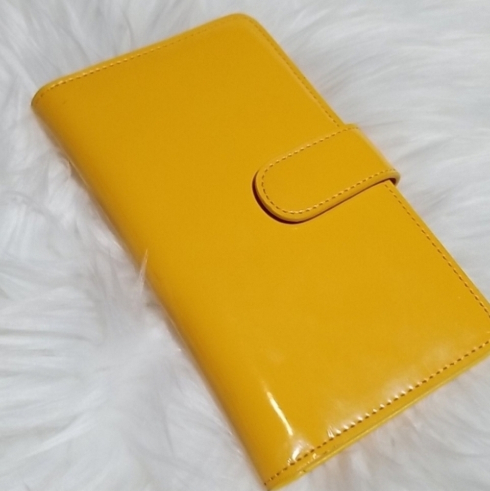 Baekgaard Yellow Vinal Bifold Wallet